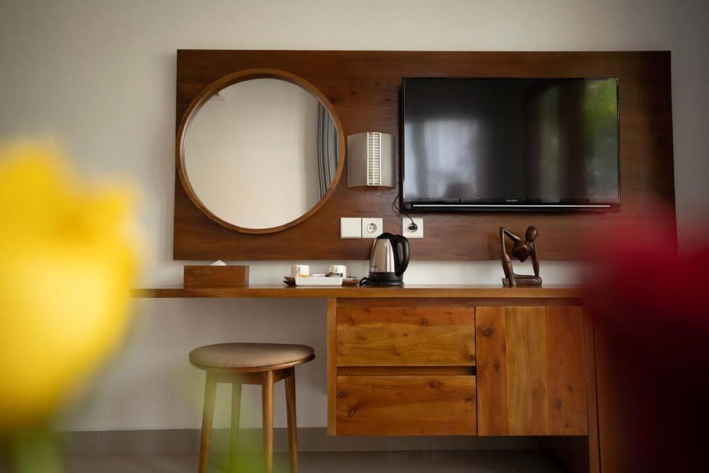 Nau Nusa Villa Batununggul Экстерьер фото
